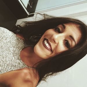 Meet your Posher, Victória